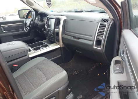 2015 Ram 1500 Big Horn z USA, uszkodzony, nr VIN 1C6RR7LM6FS720542